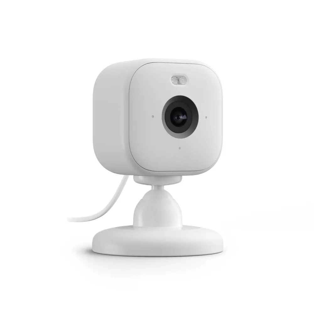 Compact 1080P Surveillance Camera with Built-in Spotlight & Two-way Audio